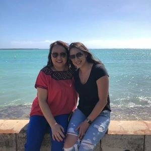 Meet your Posher, Claudia